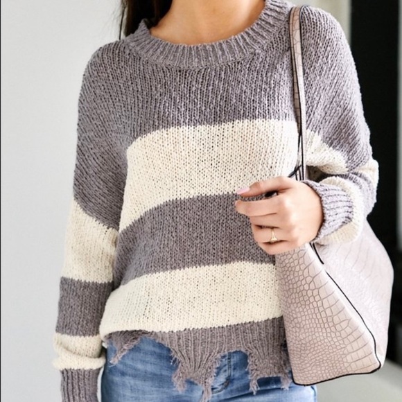 Fab'rik Striped Distressed Sweater Grey & Cream Size O/S - Picture 2 of 10